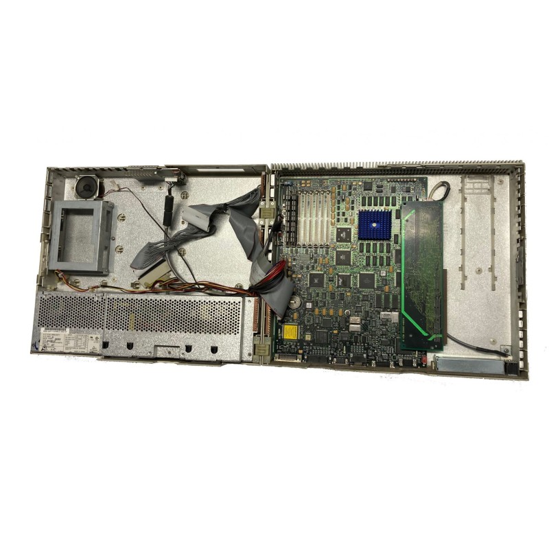 hP A2084A 715/50 HP9000 APOLLO WORKSTATION 32MB RAM